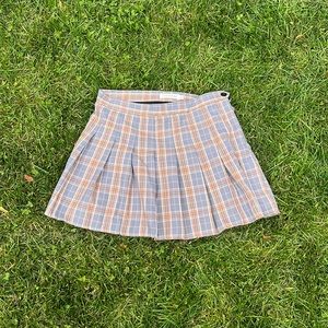 L Plaid Skirt 🪡
